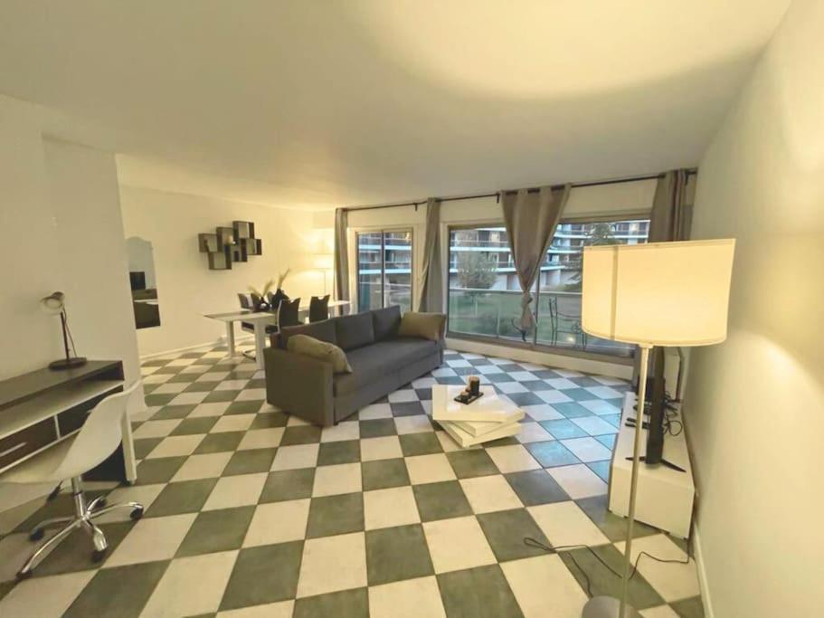 9 Min From Chateau De Vincennes - Paris & Disney Apartment Saint-Maurice  Ngoại thất bức ảnh